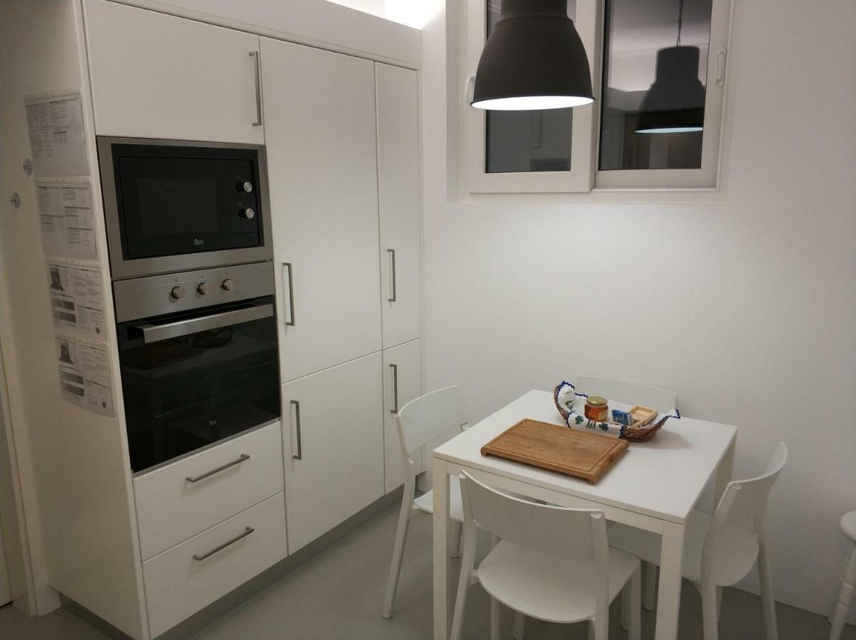 Lila'S Beach Apartment เซารอก ภายนอก รูปภาพ